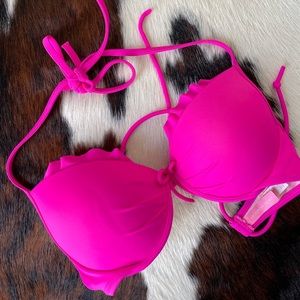 Victoria’s Secret swim top 34B